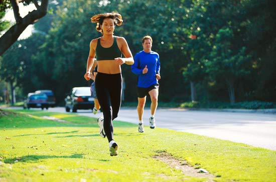 Ladies, Here's What to Look Out For When Choosing Your Workout Attire