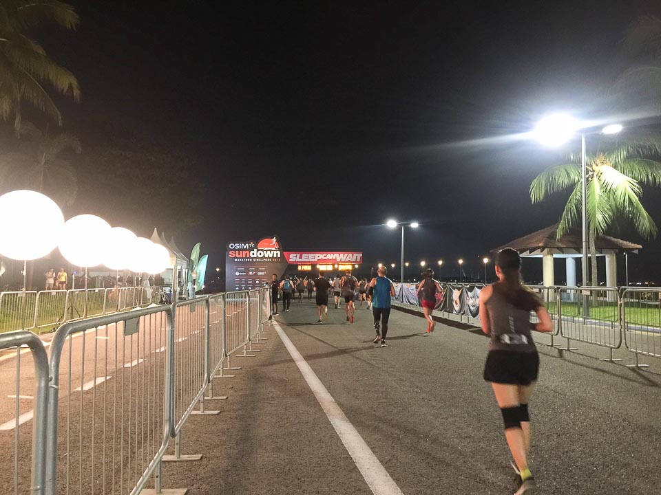 OSIM Sundown Marathon 2018 Race Review: Sleep is Worth the Wait