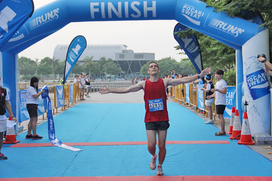 The Sea of Blue at the Pocari Sweat Run 2013